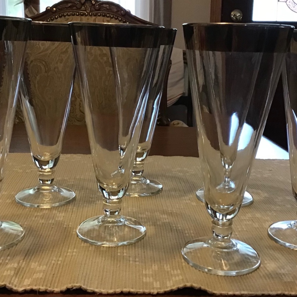 Vintage set of Silver Trim Pilsner Glasses Midcentury Barware - Picture 5 of 5
